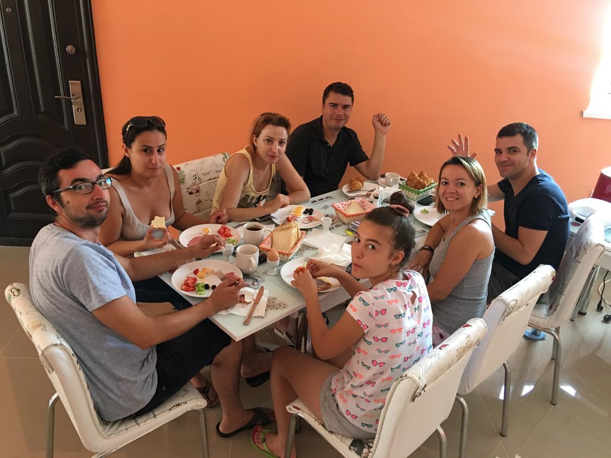 Hostel Denisa بوزاو المظهر الخارجي الصورة